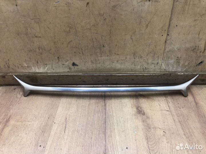 Накладка на решетку радиатора Toyota Camry V50 201