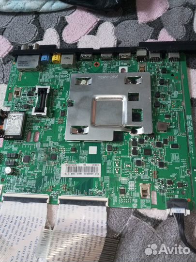 Телевизор Samsung ue49nu7300u на запчасти