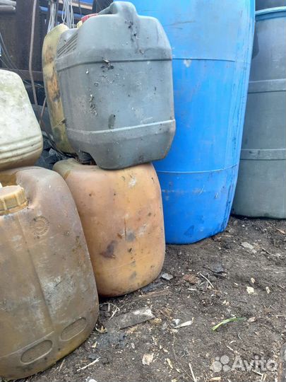 Канистра пластиковая