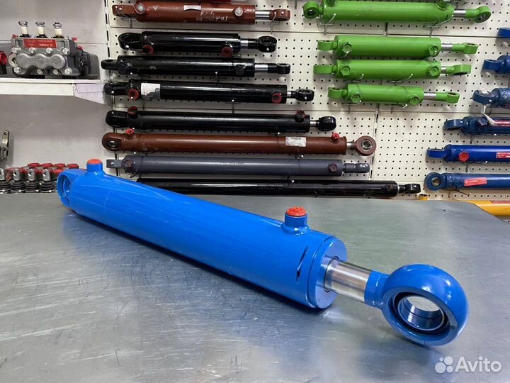 Гидроцилиндр на дровокол 7-10 тонн