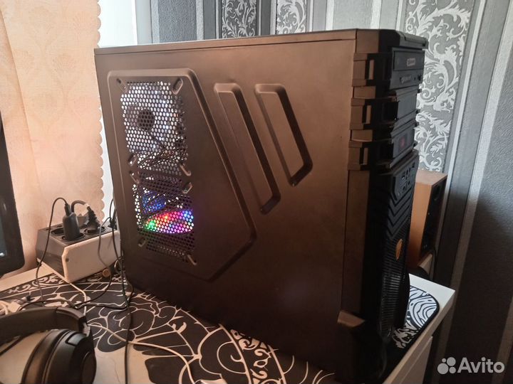 Игровой компьютер