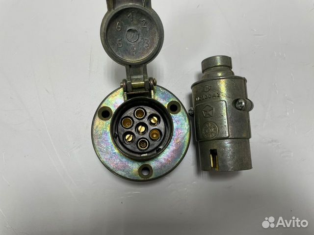 Розетка для прицепа Металл в сборе 7 контактов