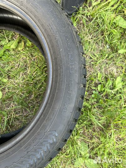 Nokian Tyres Hakkapeliitta 8 SUV 235/55 R18 104T