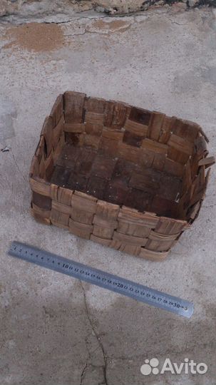 Коробочка берестяная плетеная