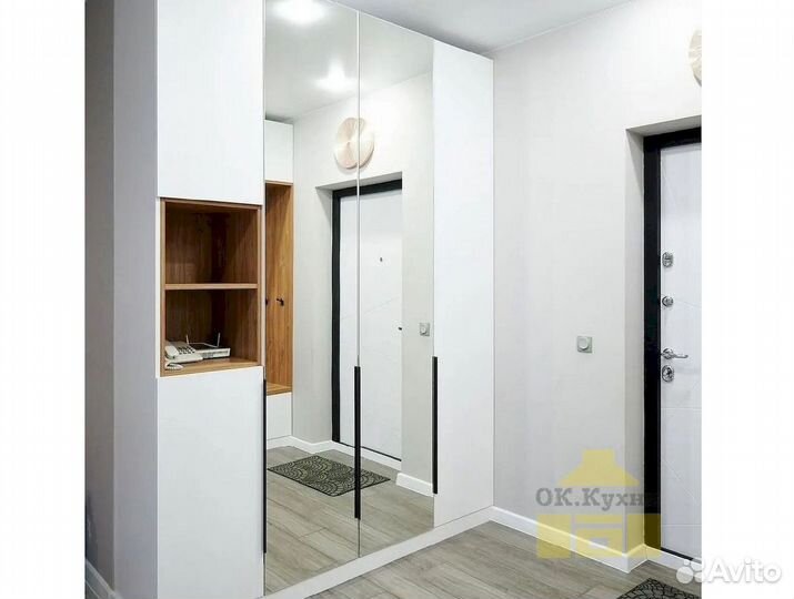 Шкаф распашной