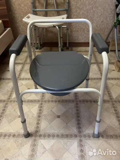 Стул-туалет