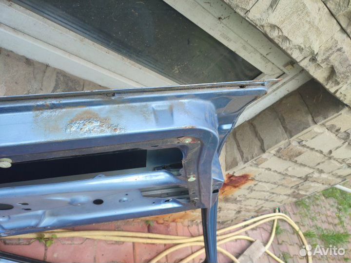 Дверь передняя левая Volkswagen Golf 3 1991-1997