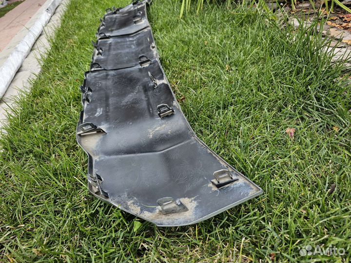 Накладка переднего бампера Лексус LX 570/450d