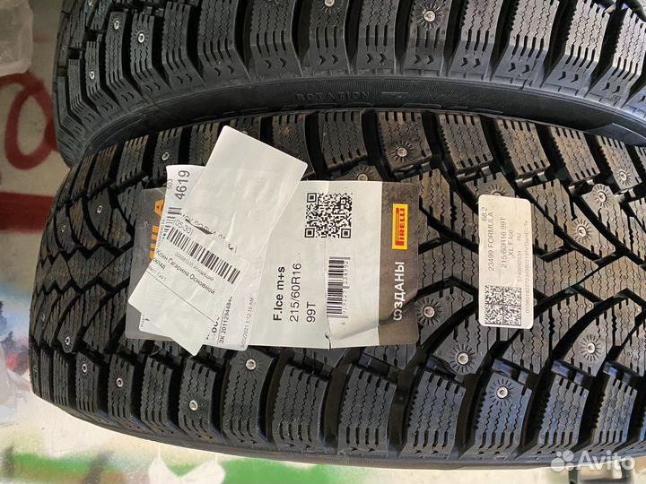 Pirelli Formula Ice 215/60 R16