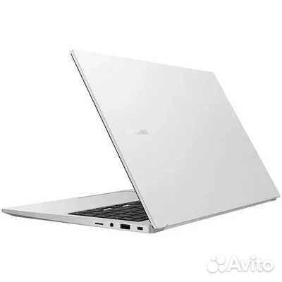 Ноутбук Samsung Galaxy Book3 NP750XFG-KB3US - новый