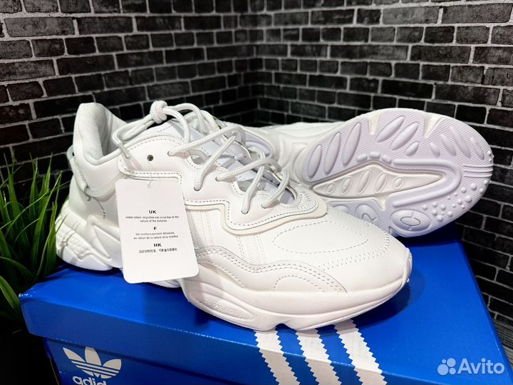 Кроссовки Adidas Ozweego