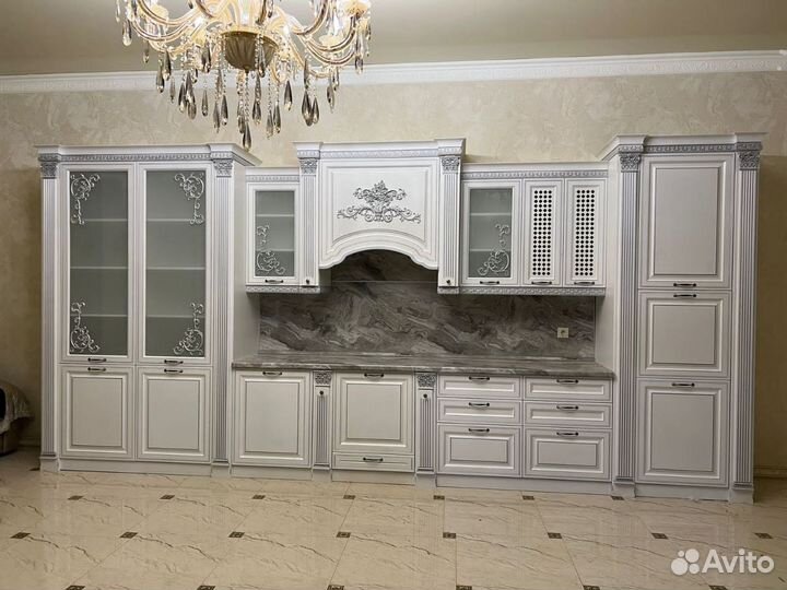 Кухонный гарнитур новый