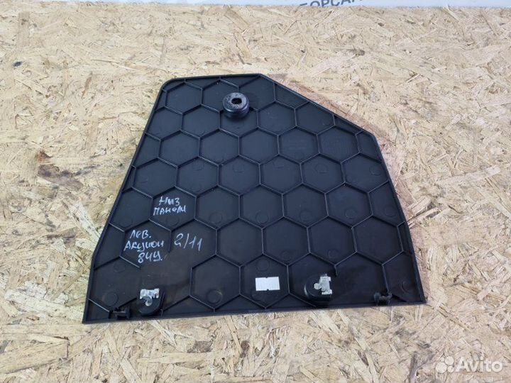 Накладка панели центральная левая Ssangyong Action