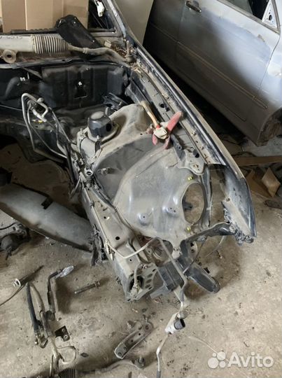 Лонжерон левый Toyota Crown Majesta 186