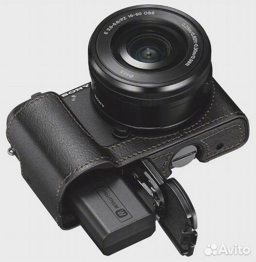 Сумка для компактных фотокамер Sony LCS-EBB