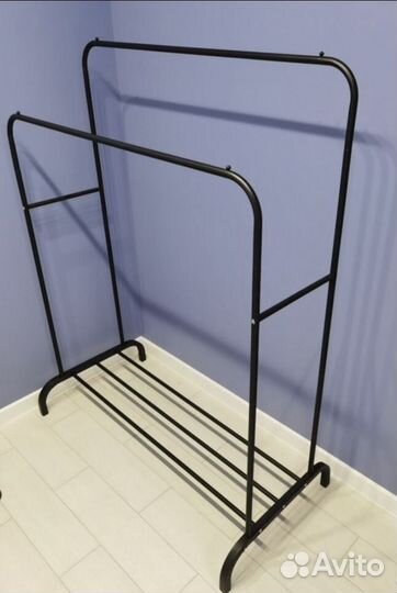 Вешалка для одежды напольная. Чёрная