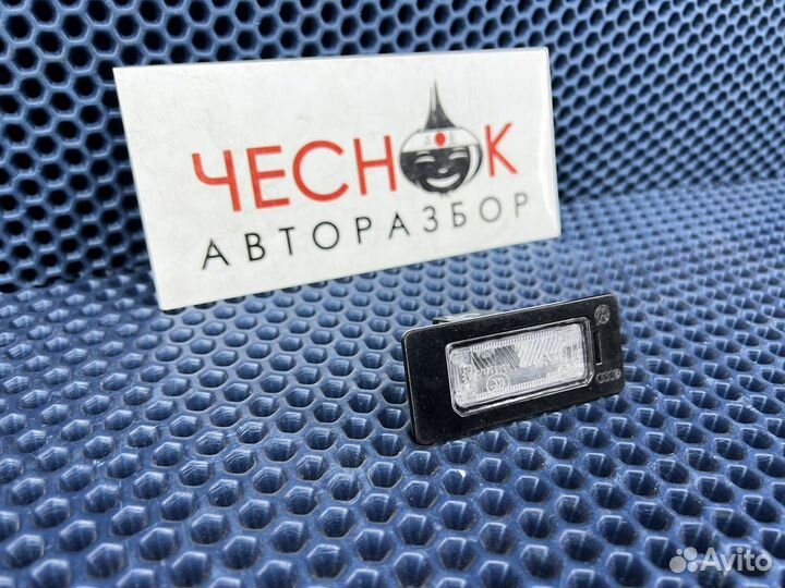 Плафон подсветки / освещения Audi A5 8T 2007-2011