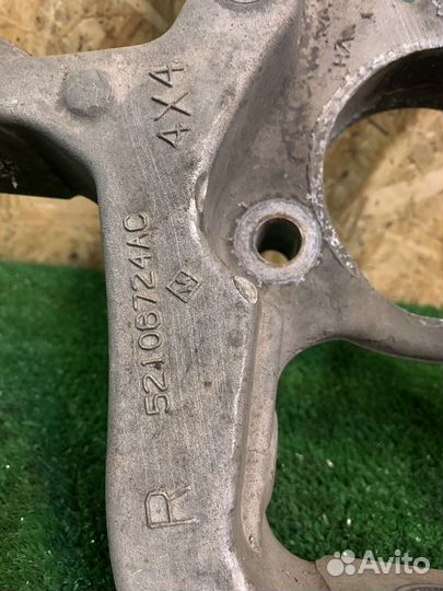 Кулак правый Dodge Ram 1500 209