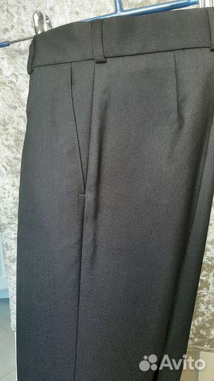 Костюм школьный Valenti. Новый. Школьная форма