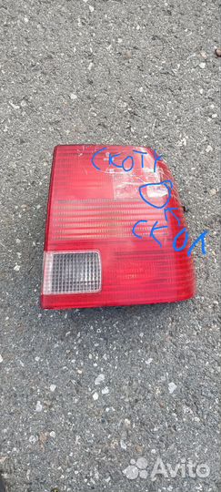 Задний фонарь правый passat b5