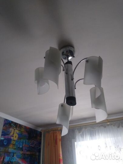 Люстра потолочная бу
