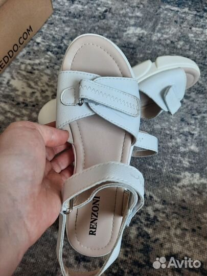 Босоножки женские 39 размер