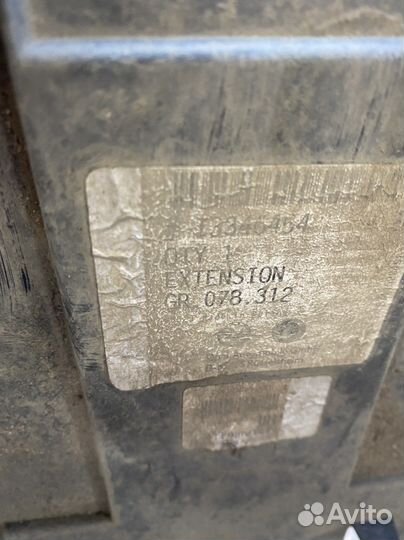 Opel astra j gtc пыльник бампера