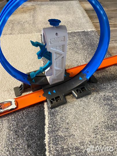 Hot Wheels Track Builder Loop Launcher