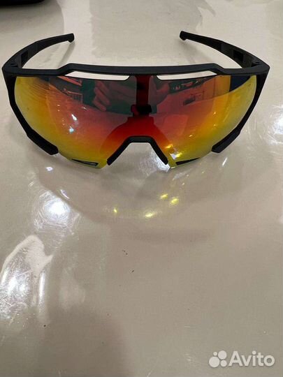 Очки спортивные
