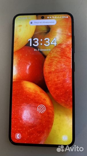 Samsung Galaxy S23, 8/256 ГБ