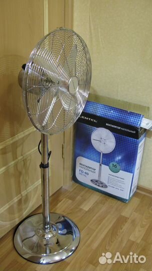 Вентилятор напольный новый