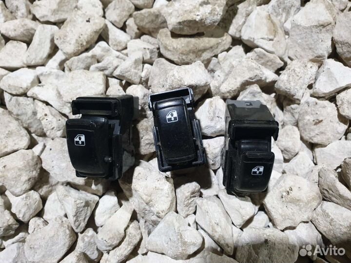 Кнопка стеклоподъемника Лачетти