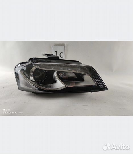 Audi A3 8P0 Рестайлинг правая фара xenon