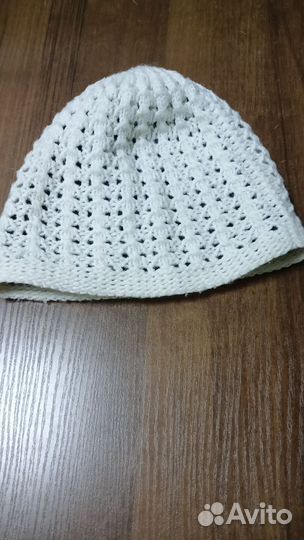 Шапки разные. Размер 56