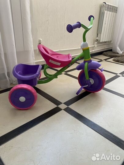 Детский трехколесный велосипед