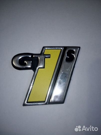 Продам шильдик GT S