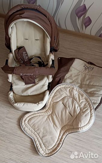 Коляска zippy 2 в 1