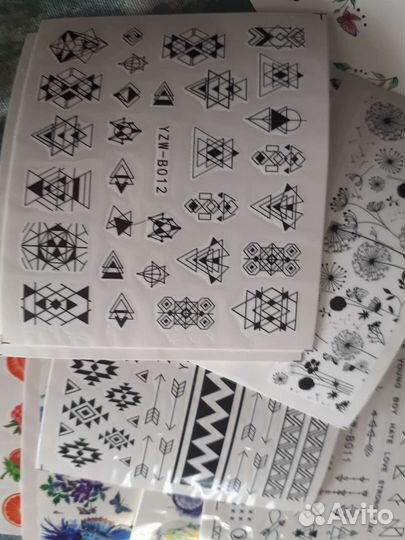 Наклейки для ногтей