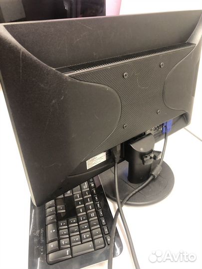 Монитор Hp V 213 a