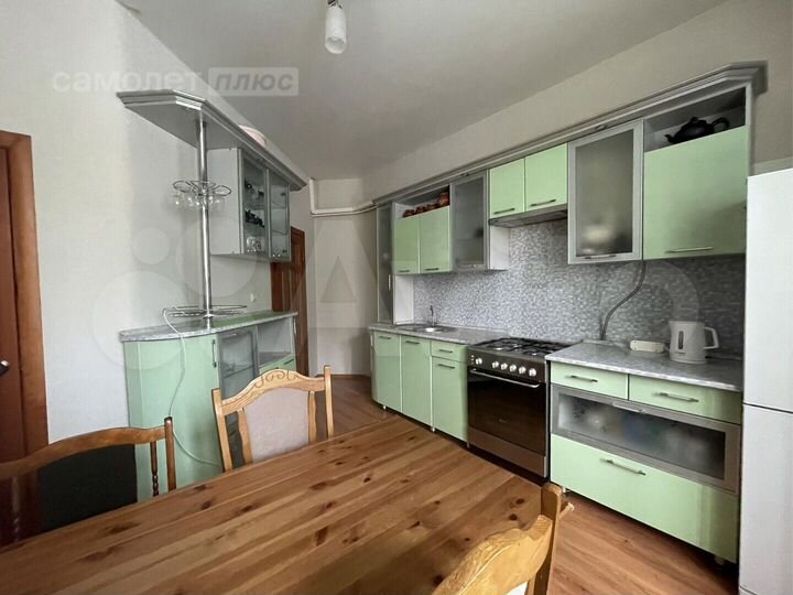 2-к. квартира, 86,7 м², 2/10 эт.