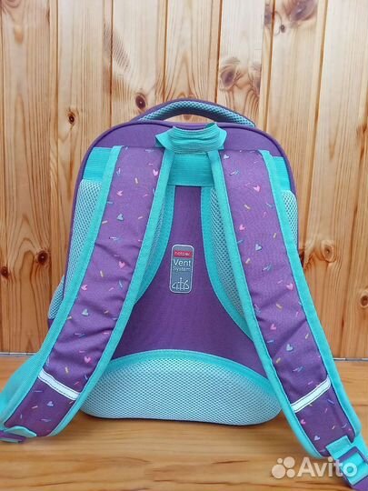 Рюкзак школьный