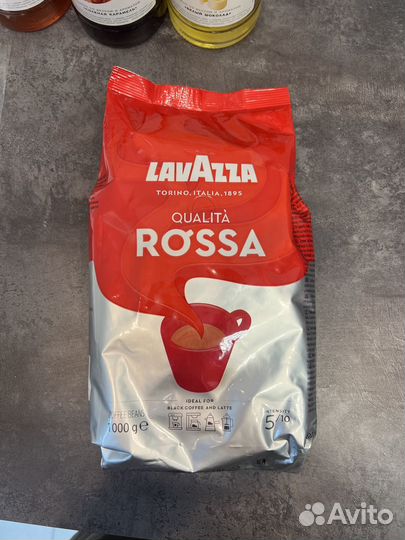 Кофе в зернах 1 кг арабика Lavazza