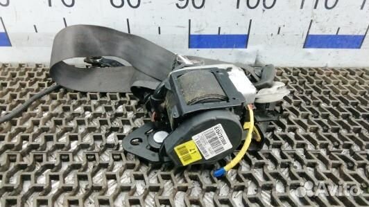 Ремень безопасности с пиропатроном сиденья передне