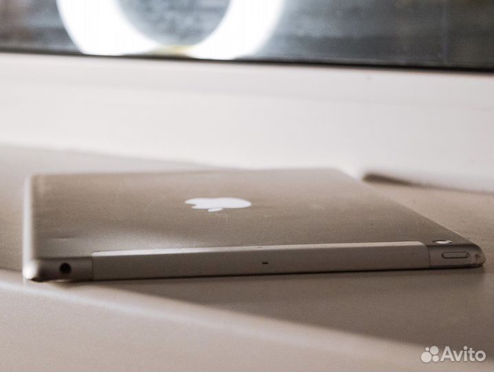 Планшет iPad Air 128gb