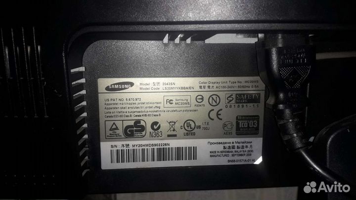 Монитор samsung