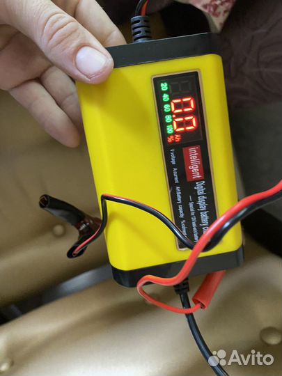 Зарядка для аккумулятора