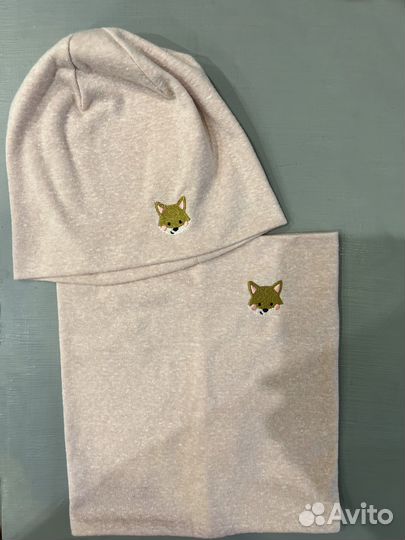 Комплект шапка и снуд reserved