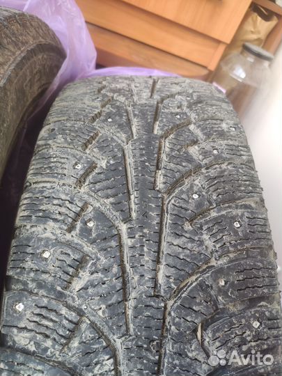 Nokian Tyres Hakkapeliitta 5 215/65 R16