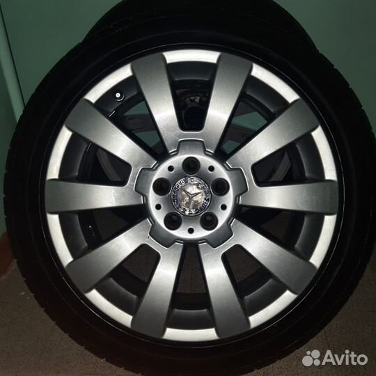 Комплект летних колес мерседес 5/112 р19 235/45