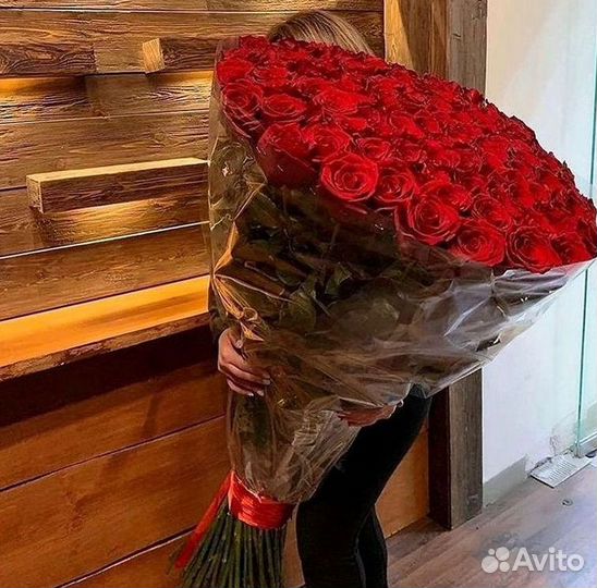 Метровые розы Доставка цветов